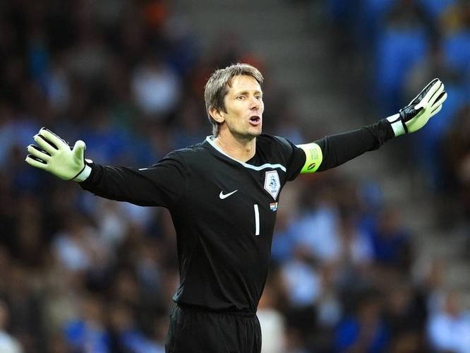 前三狮国门：拉亚是目前最出色门将之一，桑切斯是切尔西争冠基石