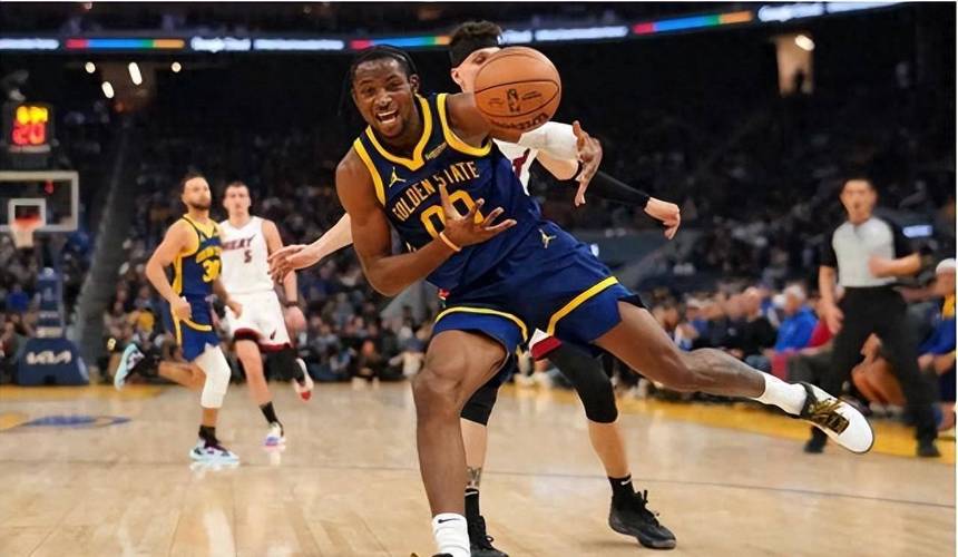 背靠背打开拓者！穆迪可以出战 库明加脚踝问题大概率出战