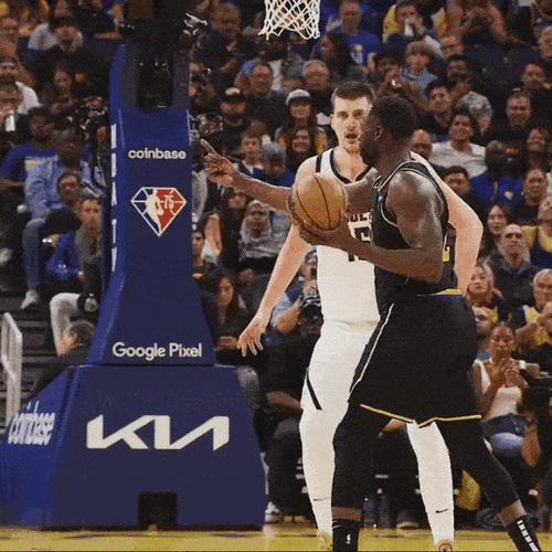 追梦：最后阶段对手通常只有一次投篮机会 没进我们能迅速推反击