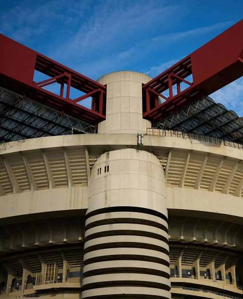 镜报：曼联20亿镑球场计划或面临延期，建筑公司也参与圣西罗项目