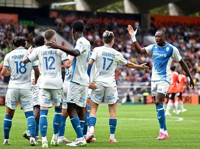 法甲彩经:大巴黎轻取洛里昂 马赛主场告捷