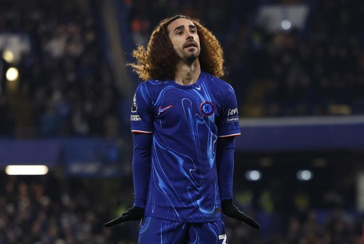 记者：库库雷利亚联赛杯已吃到两黄，下轮对卡迪夫城停赛