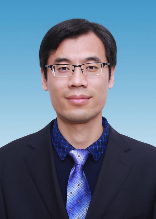 定南赣联为守门员教练李伟举行退休仪式,其从事职业教练36年