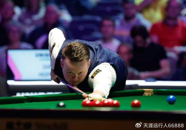 稳定输出！墨菲16中7&5记三分拿下21分3板3助 上半场19分