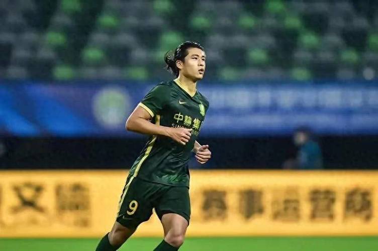 张玉宁59球超越巴坎布成国安队史第二射手，仅次张稀哲