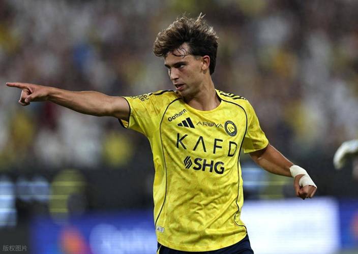 沙特联积分榜：胜利全胜4分领跑，新月不败居第2，卫冕冠军仅第7