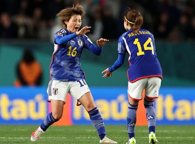 日本女足3-0加拿大女足，刚与拜仁续约的谷川萌萌子传射建功