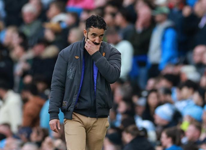 贝克汉姆：尽管前路漫漫，但我看到阿莫林正扭转曼联的局面